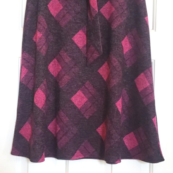 Vintage Plaid Midi Skirt Magenta Black Belted Tie Waist - Picture 5 of 10